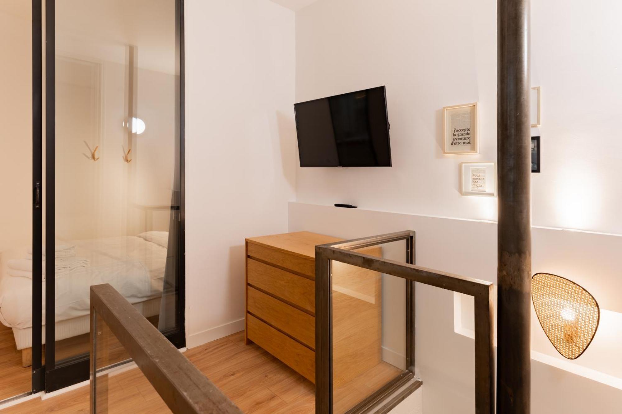 St Germain Sartre ChicSuites Paris Exterior foto